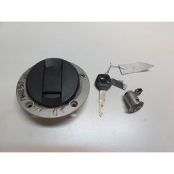 Bouchon essence + serrure de selle 650 Bandit 05/06