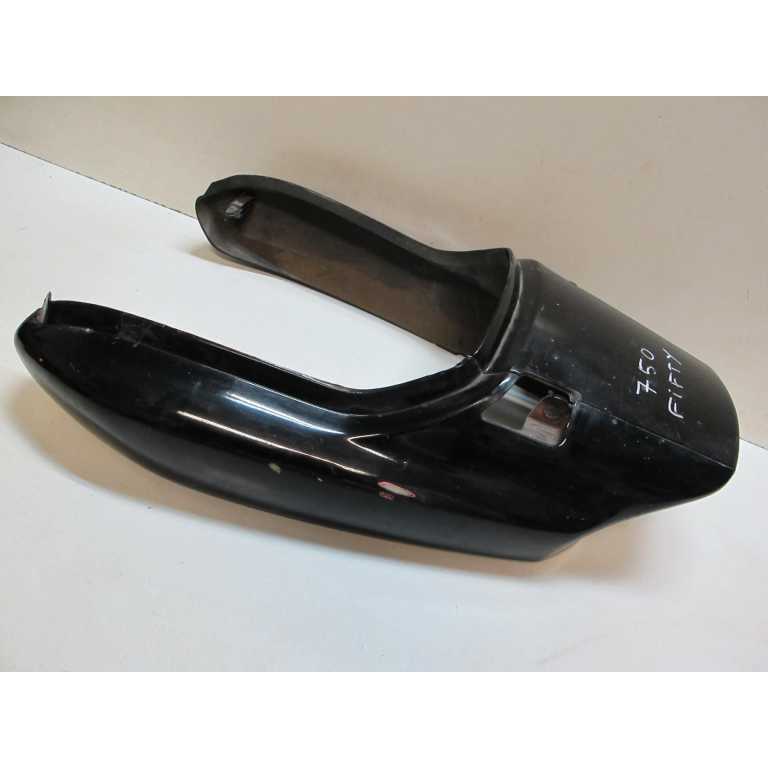 Coque de selle 750 Seven Fifty