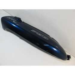 Flanc de selle droit 750 GSXF 98/04