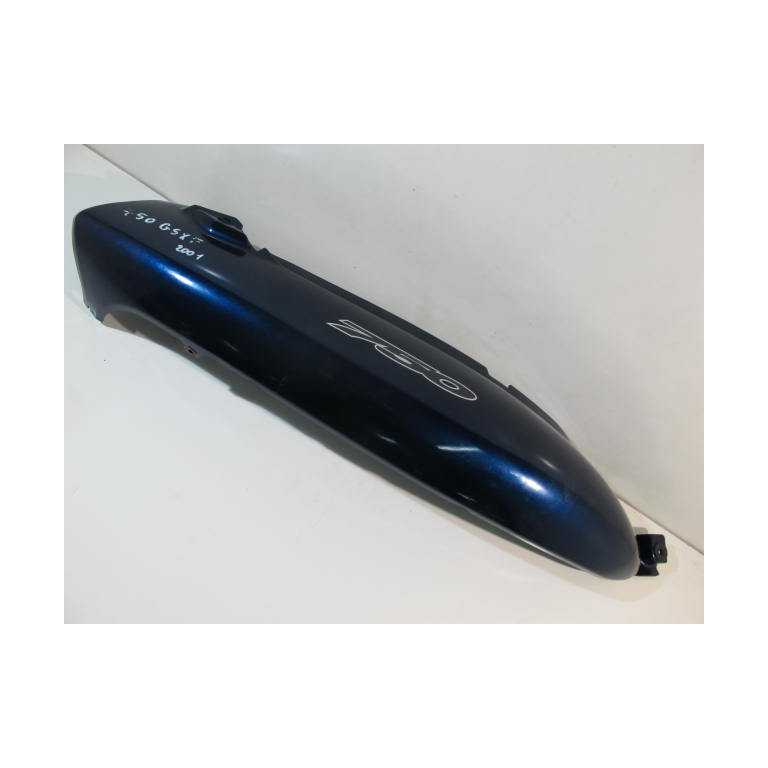 Flanc de selle droit 750 GSXF 98/04