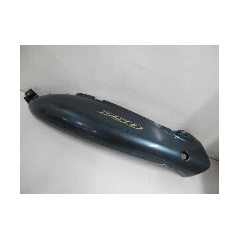 Flanc de selle gauche 750 GSXF 98/04