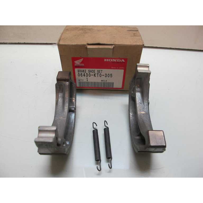 Garniture , machoire de frein avant NEUVE 125 XLS / XLR