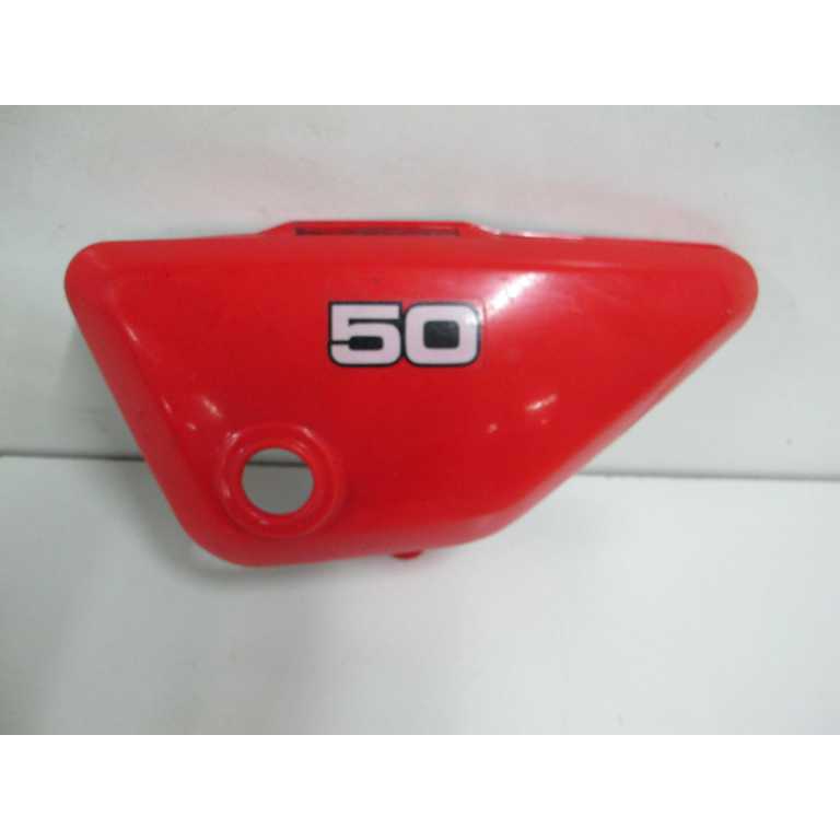 Cache lateral gauche 50 RD