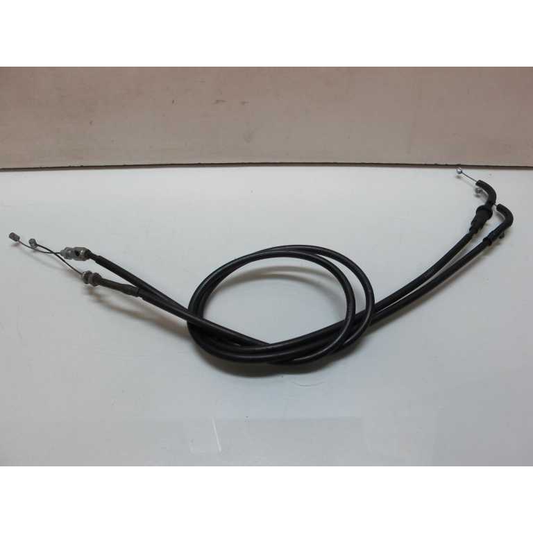 Cable de gaz , accelerateur FZ6 N