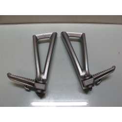 jeu de platine repose pied passager R6 06/10