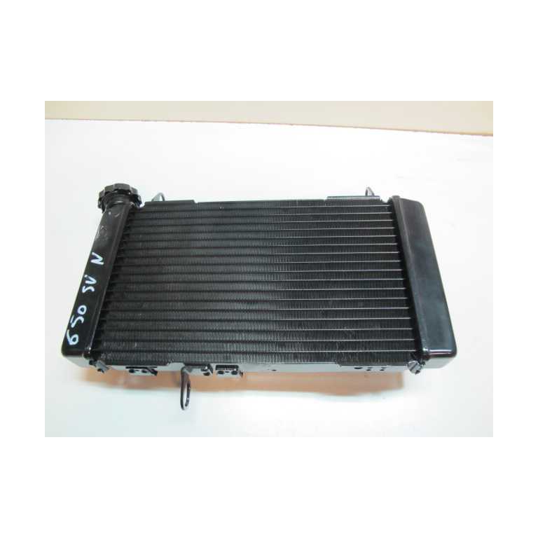 Radiateur NEUF 650 SV N 99/02