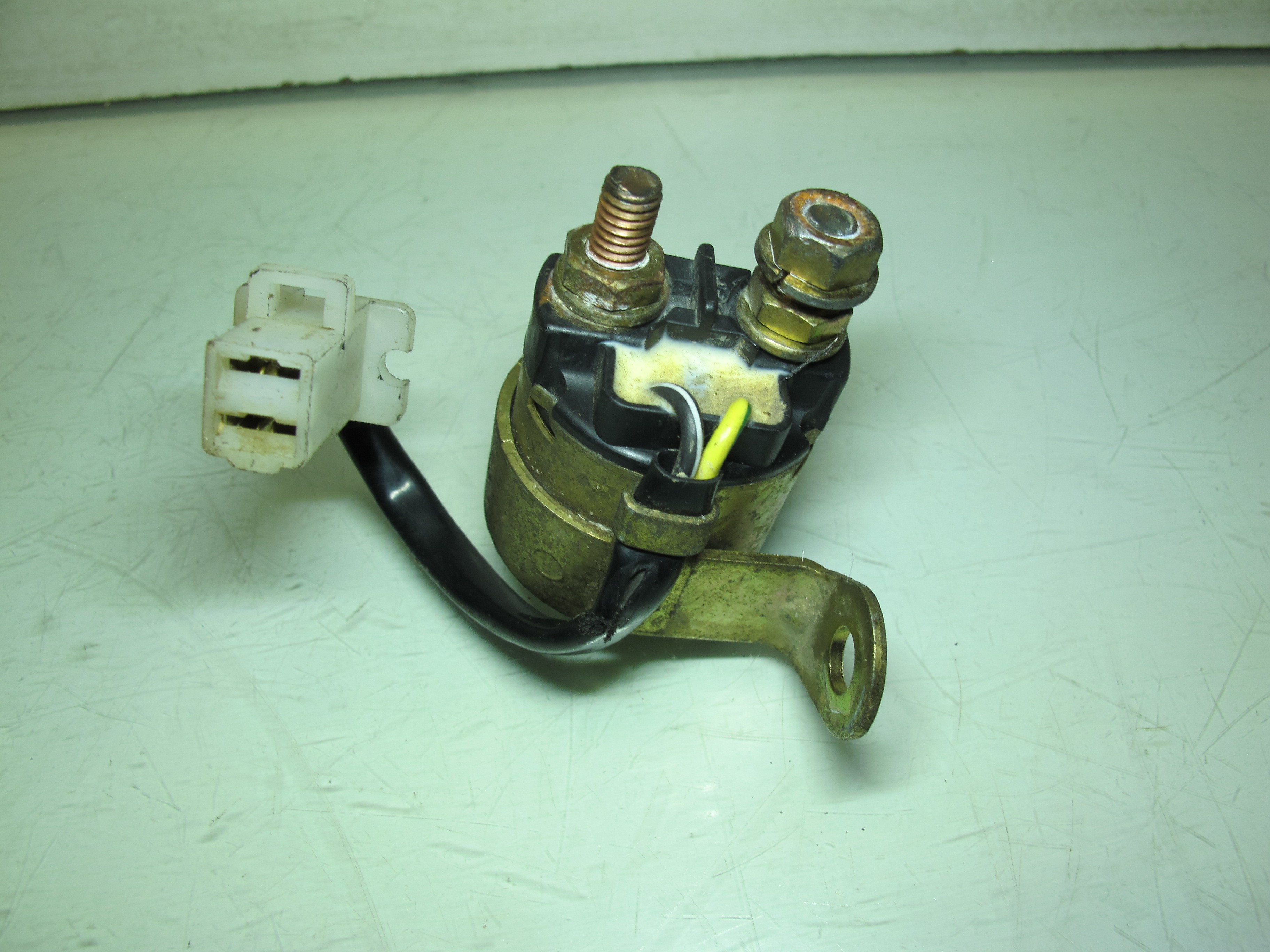 Serrure de porte avant (coté au choix) pour BMW Série 3 F30 F31 F34 GT