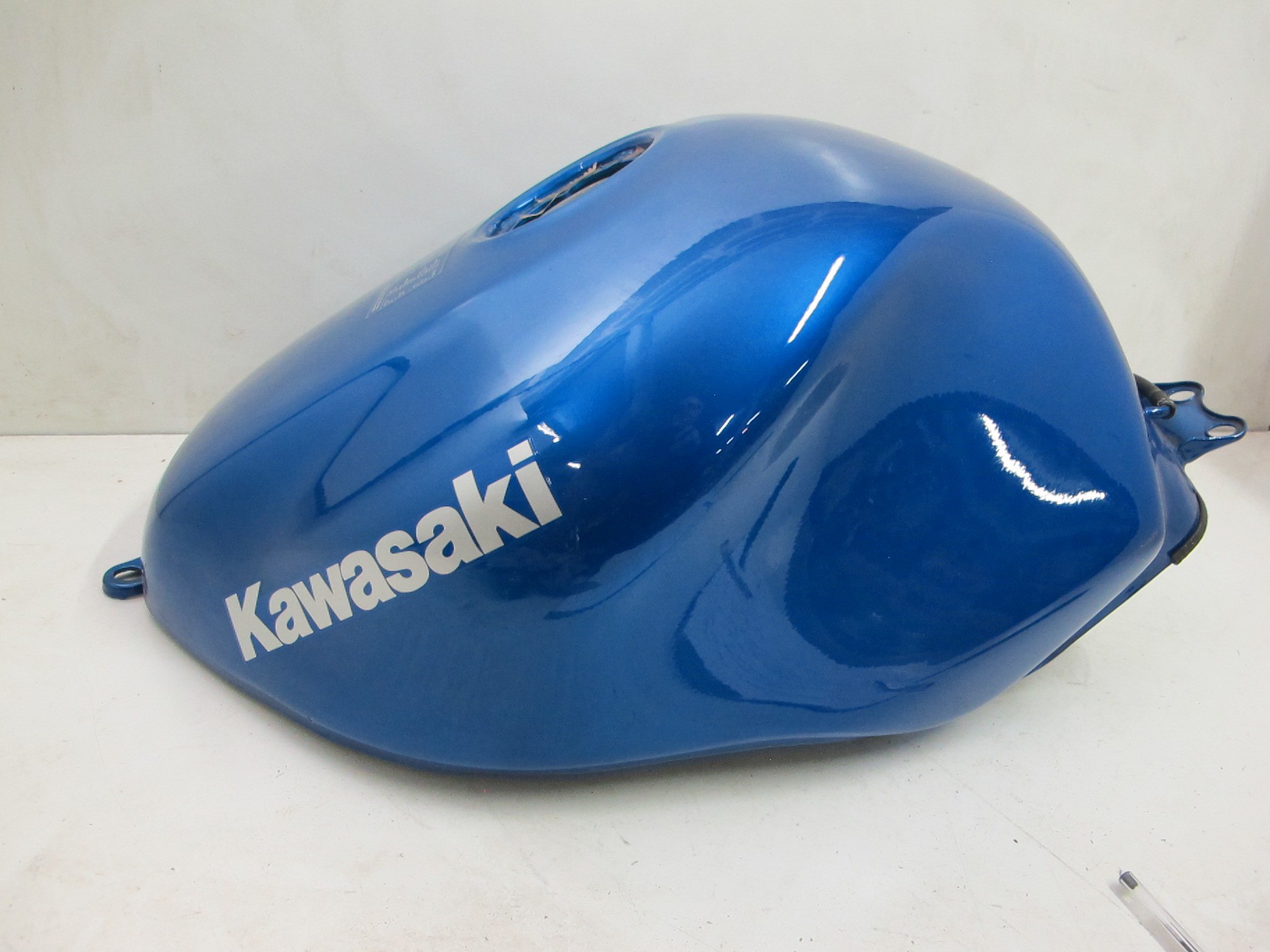 Reservoir essence ZX9R 98/99