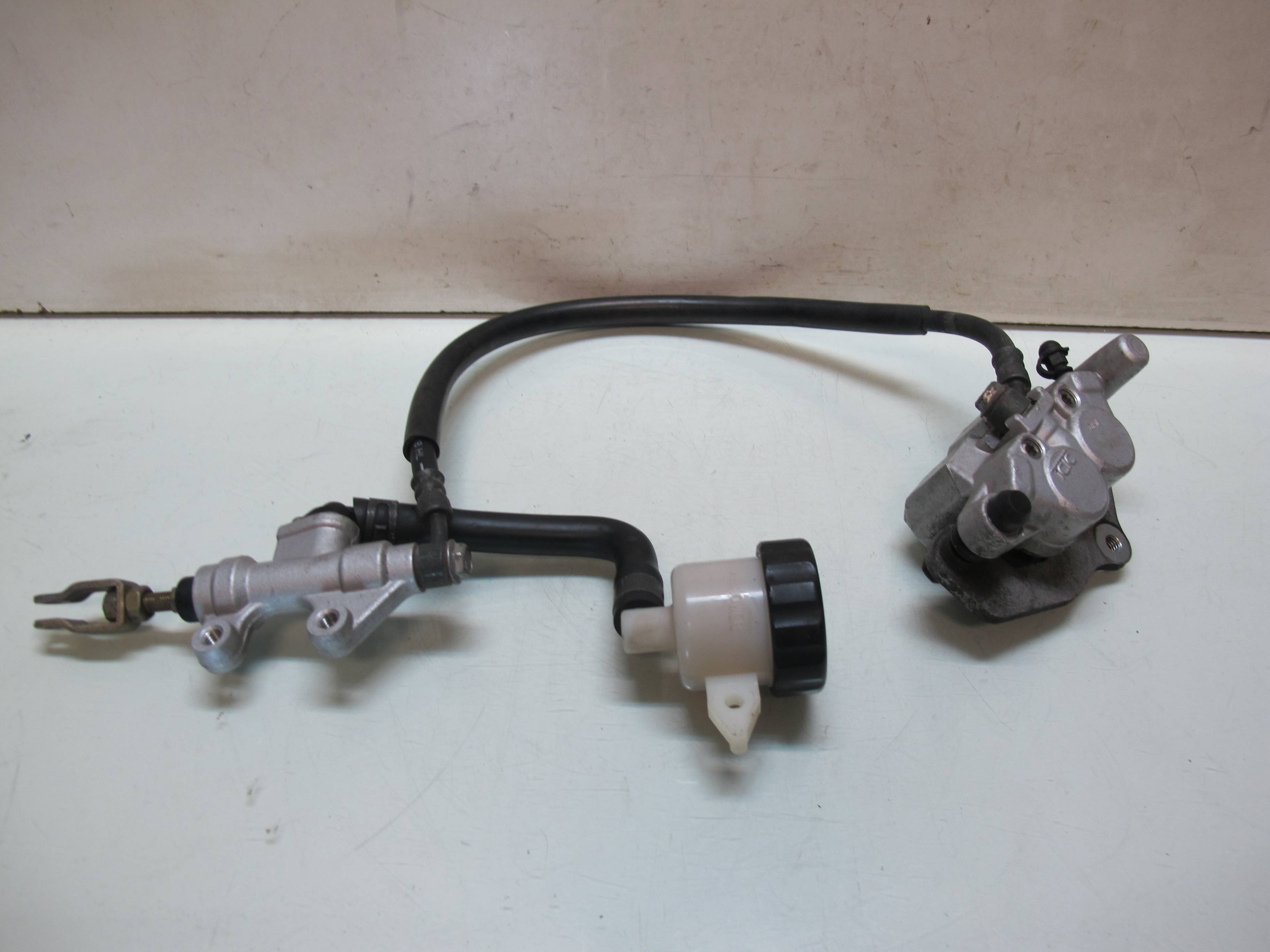 Maître-cylindre De Frein De Levier Pour Hyosung Comet GT650 2007 - Pièce D’occasion Fonctionnelle