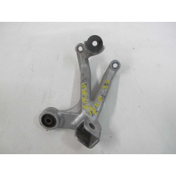 Platine repose pied passager droite 750 GSXR de 96