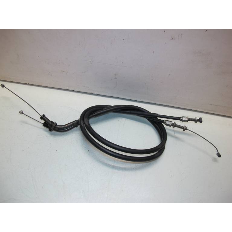 Cables de gaz VFR 750 RC36