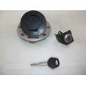 Trappe a essence + serrure de selle DL 650 V-Strom
