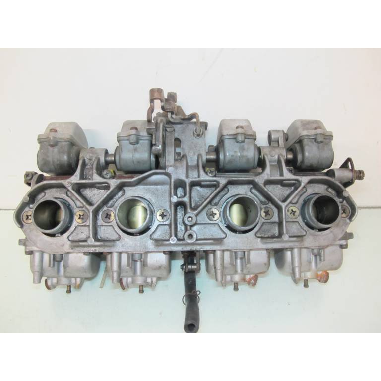 Rampe carburateur 650 Z