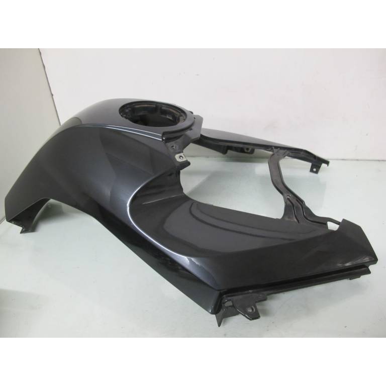 Cache reservoir K 1200 GT