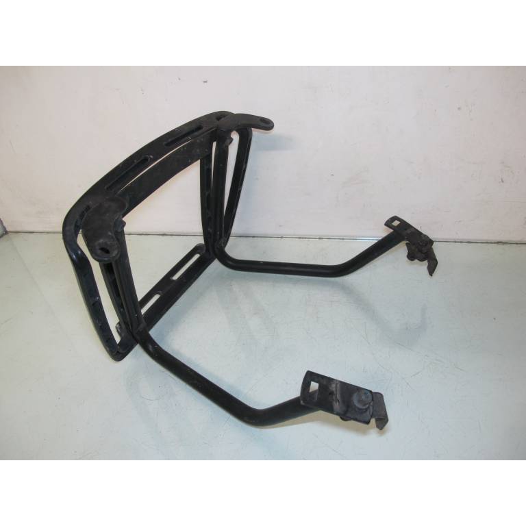 Porte paquet R100 RT