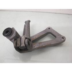 Platine repose pied passager droite ZR7